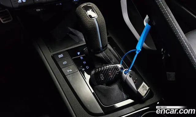 Hyundai Avante 2022 2.0 автомат (гидро), миниатюра 11