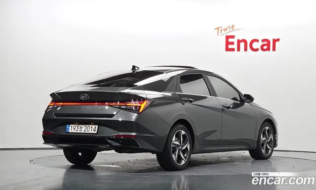 Hyundai Avante 2023 1.6 автомат (гидро), миниатюра 2