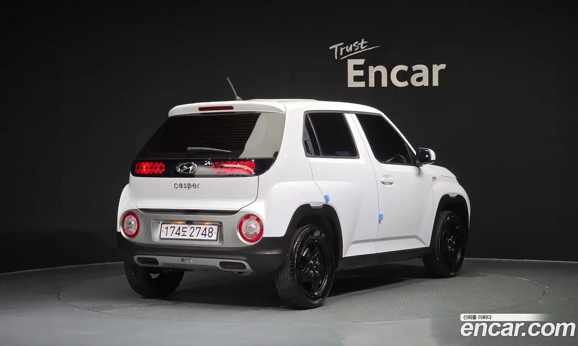 Hyundai Casper 2022 1.0 автомат (гидро), фото 2