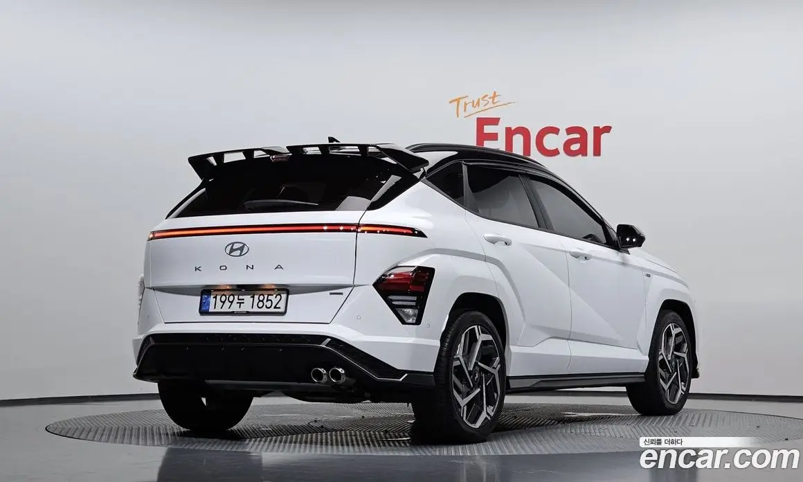 Hyundai Kona 2024 1.6 автомат (гидро), фото 2