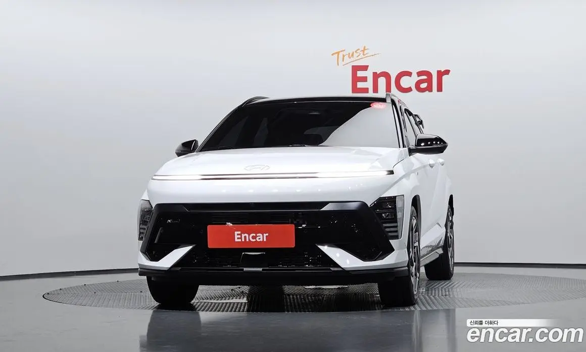 Hyundai Kona 2024 1.6 автомат (гидро), фото 3