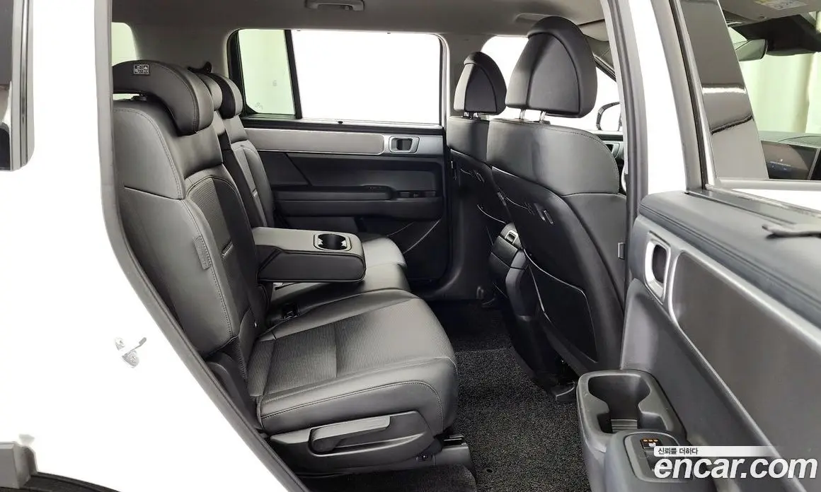 Hyundai Santa Fe 2023 2.5 автомат (гидро), фото 12