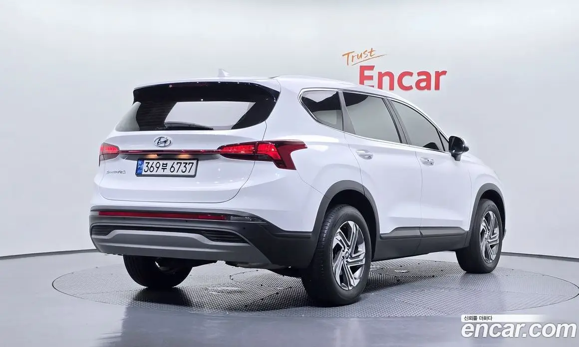 Hyundai Santa Fe 2023 2.5 автомат (гидро), фото 2