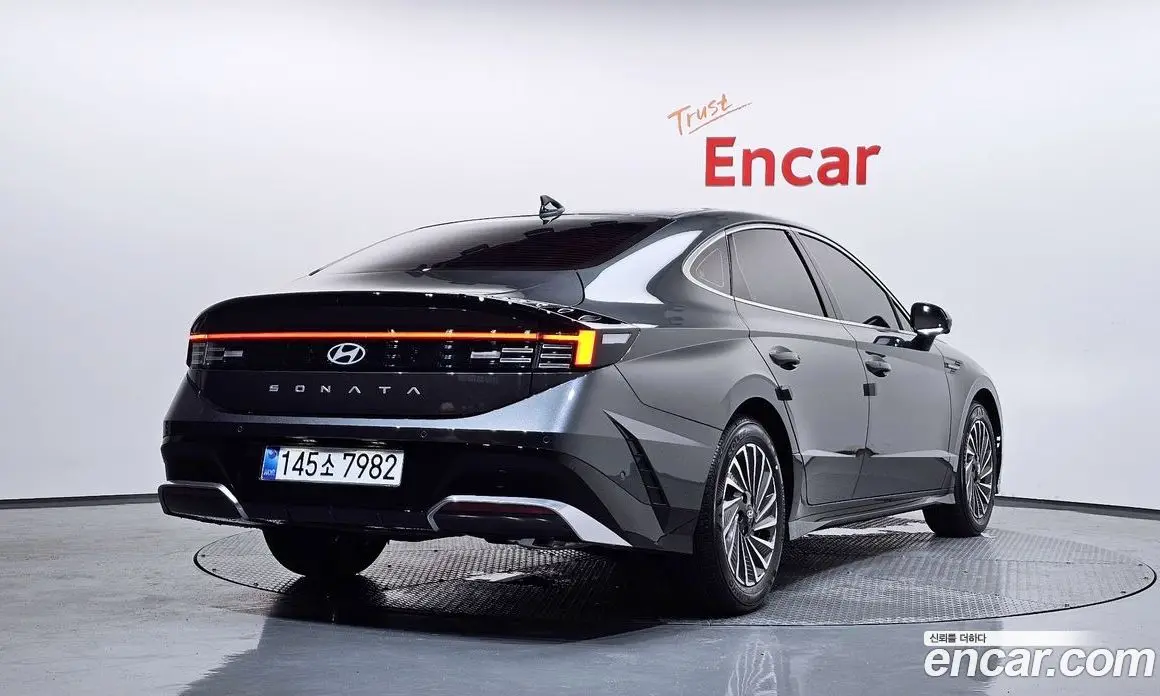 Hyundai Sonata 2026 2.0 автомат (гидро), фото 2