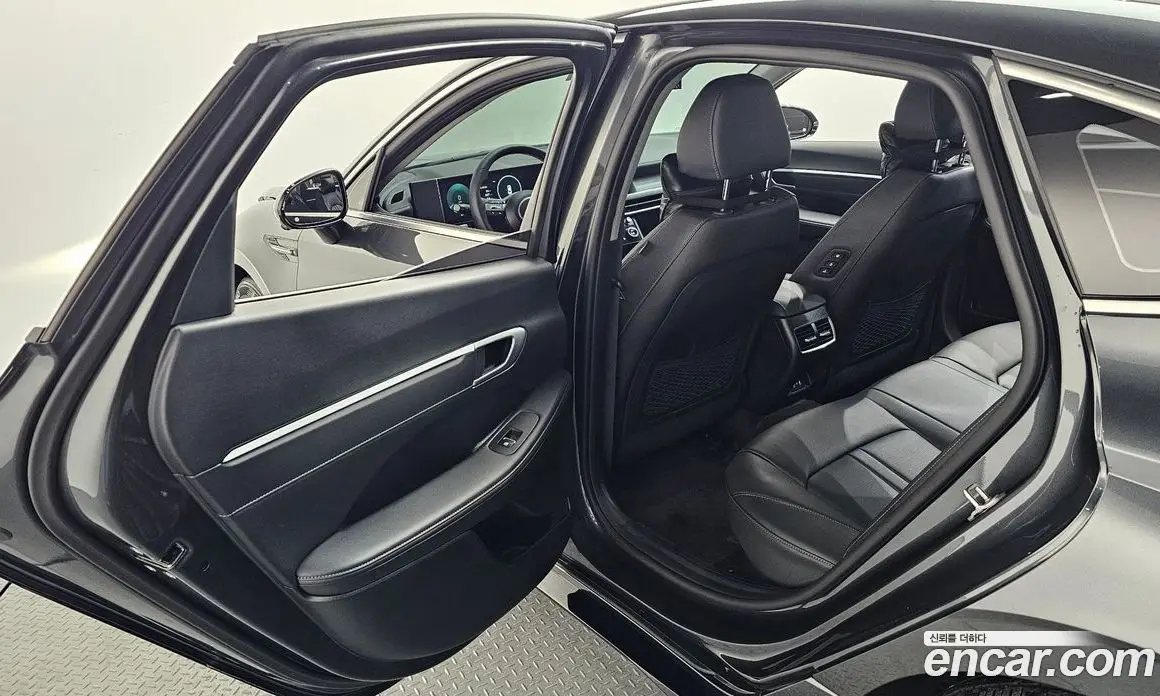 Hyundai Sonata 2026 2.0 автомат (гидро), фото 25