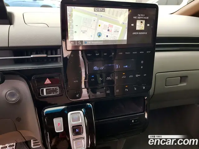 Hyundai Staria 2022 2.2 автомат (гидро), миниатюра 5 Hyundai Staria 2022 2.2 автомат (гидро), миниатюра 5