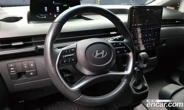 Hyundai Staria 2024 3.5 автомат (гидро), миниатюра 12