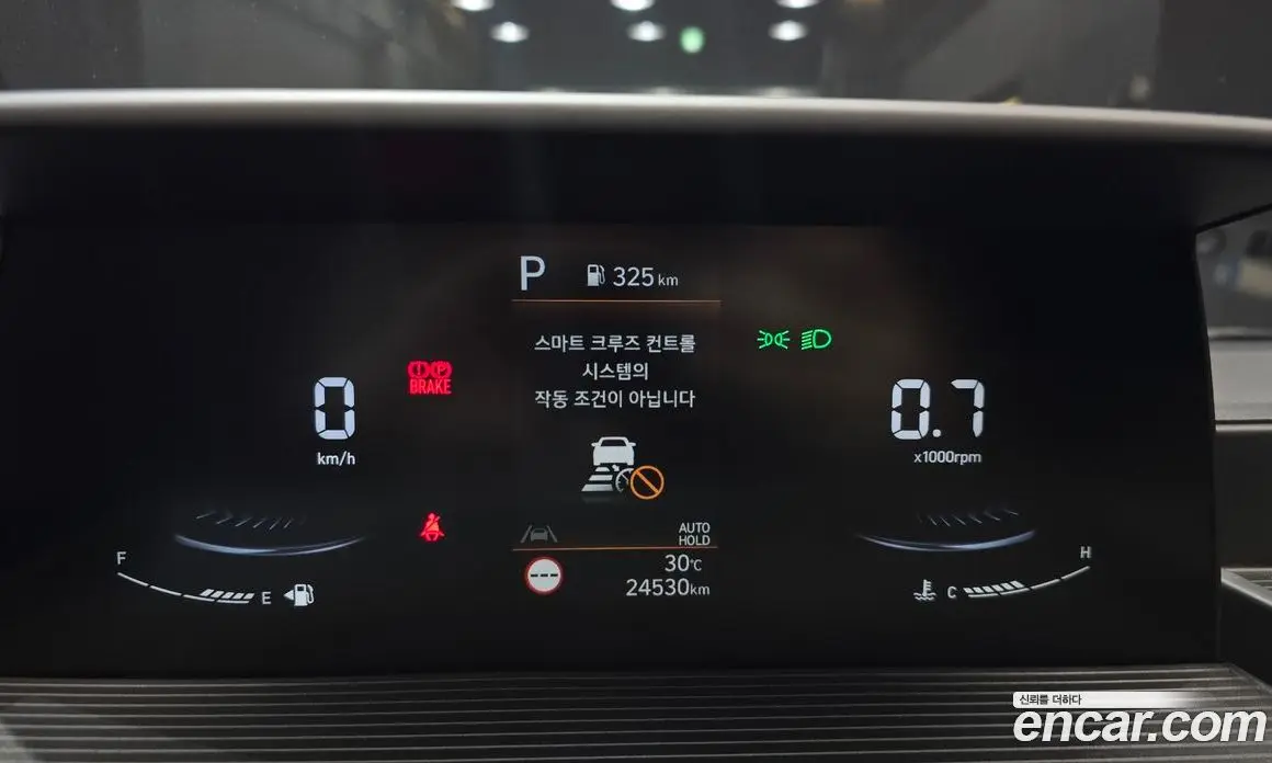 Hyundai Staria 2024 2.2 автомат (гидро), фото 11