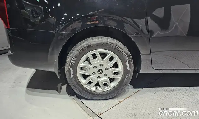 Hyundai Staria 2024 2.2 автомат (гидро), миниатюра 5