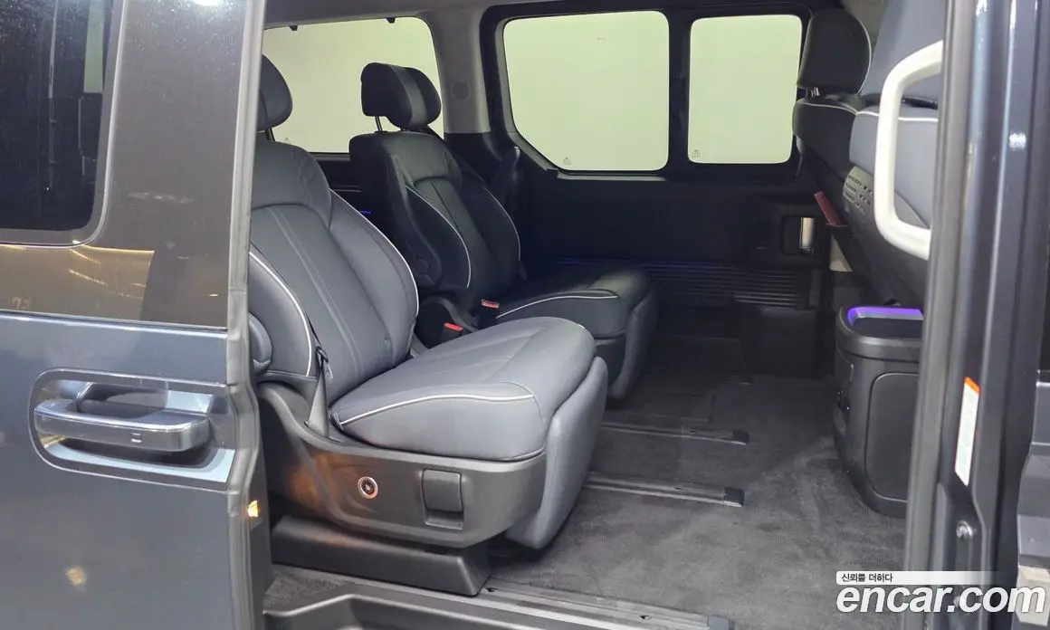 Hyundai Staria 2024 1.6 автомат (гидро), фото 18