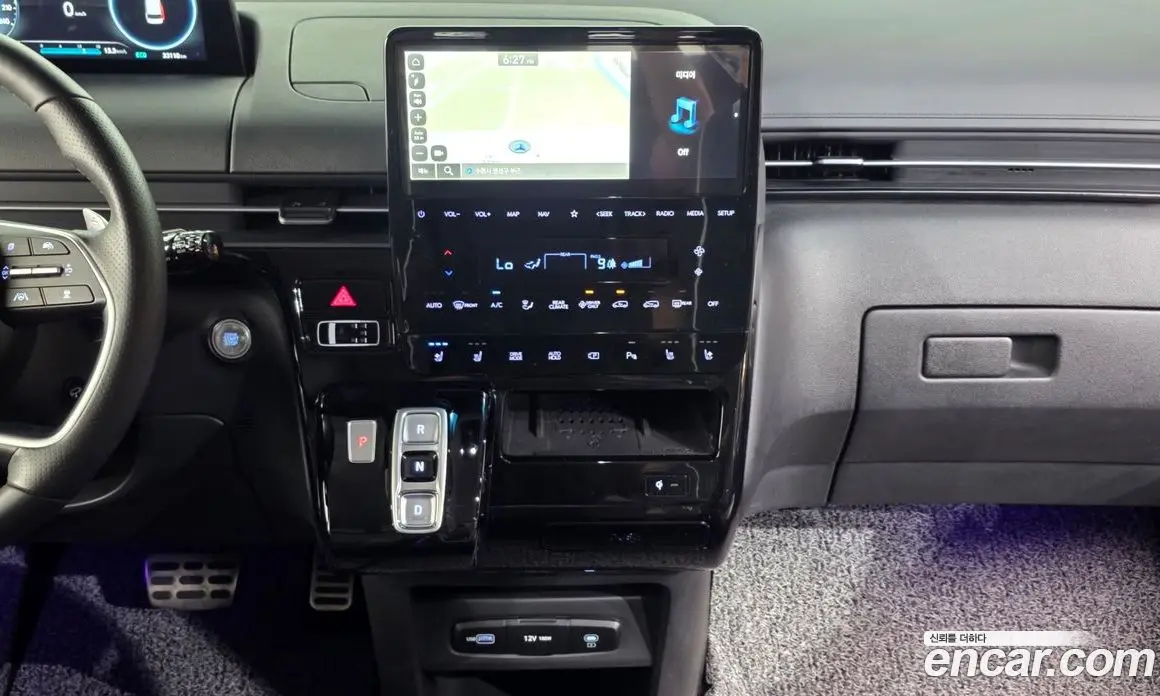Hyundai Staria 2024 1.6 автомат (гидро), фото 20