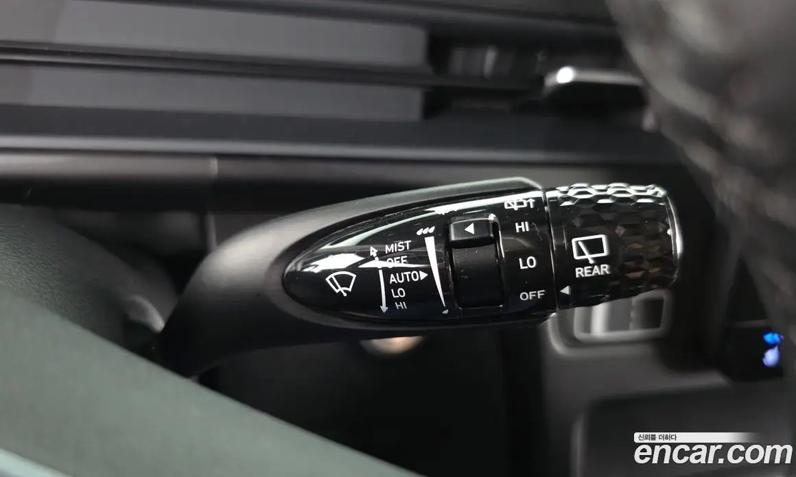 Hyundai Staria 2025 2.2 автомат (гидро), фото 25