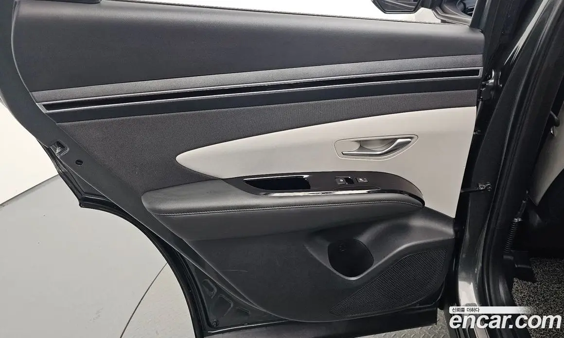 Hyundai Tucson 2022 1.6 автомат (гидро), фото 15