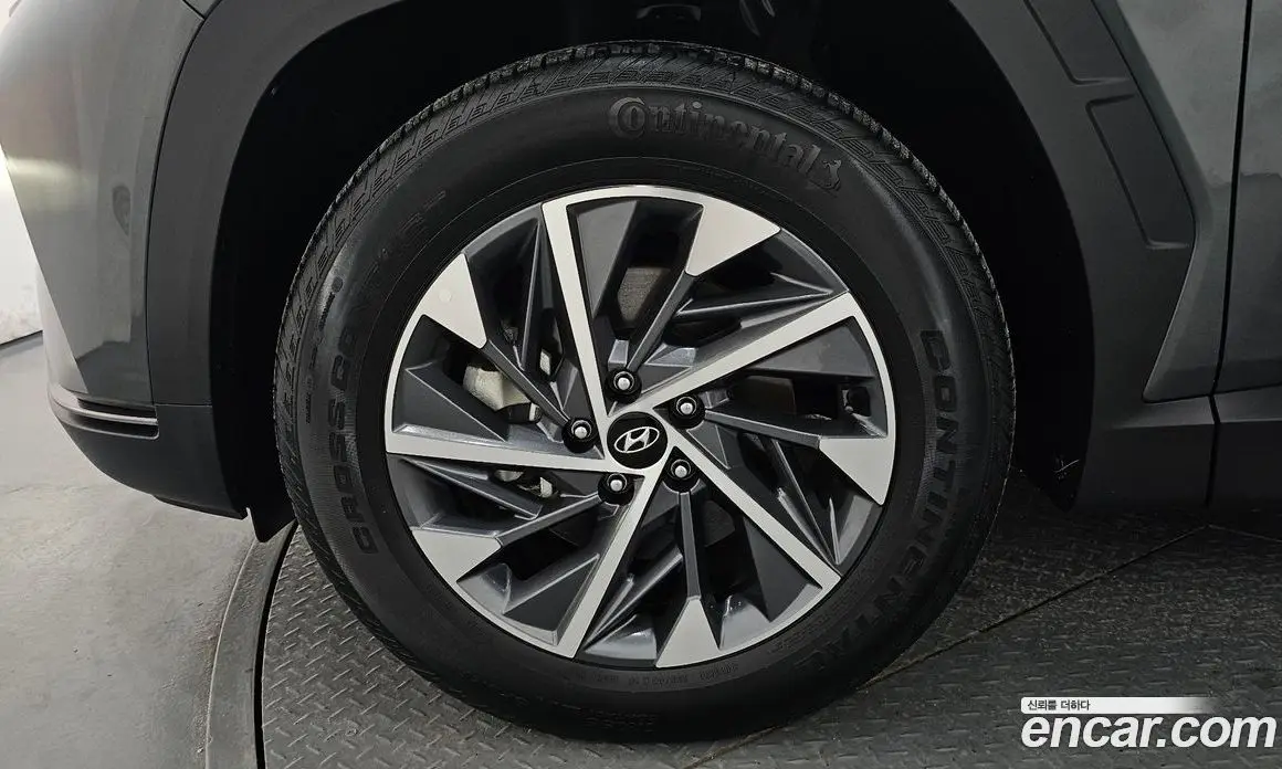 Hyundai Tucson 2022 1.6 автомат (гидро), фото 5