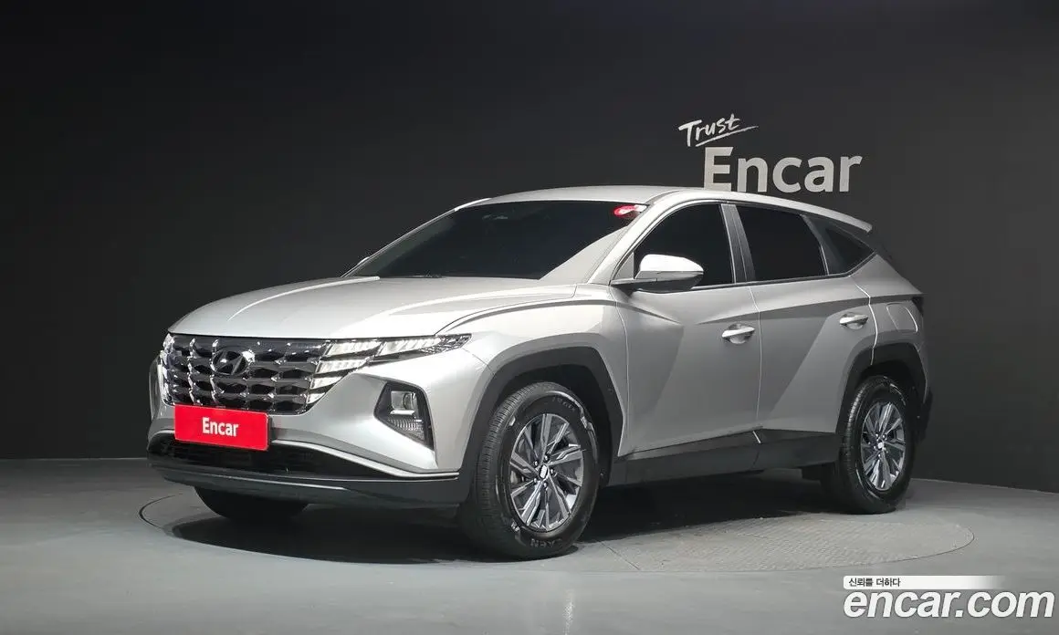 Hyundai Tucson 2023 1.6 автомат (гидро), фото 1
