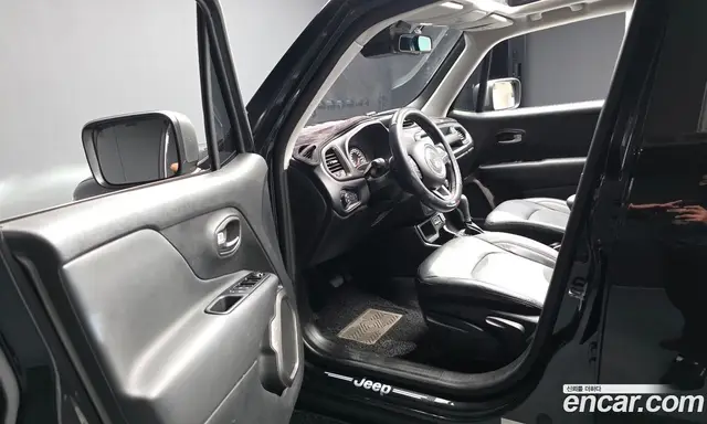 Jeep Renegade 2021 2.4 автомат (гидро), миниатюра 10