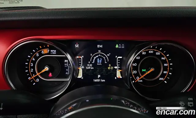 Jeep Wrangler 2023 2.0 автомат (гидро), миниатюра 6