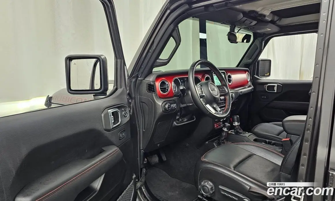 Jeep Wrangler 2023 2.0 автомат (гидро), фото 8
