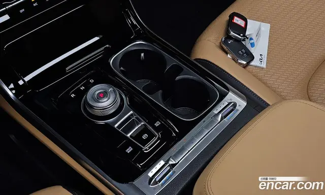 Kia Carnival 2023 2.2 автомат (гидро), миниатюра 9