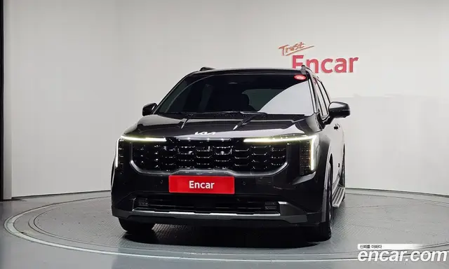 Kia Carnival 2024 2.2 автомат (гидро), миниатюра 3