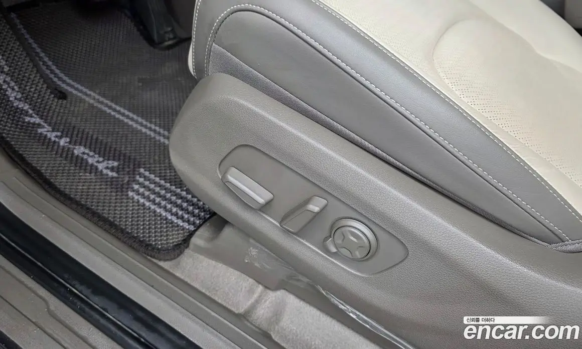 Kia Carnival 2024 2.2 автомат (гидро), фото 31