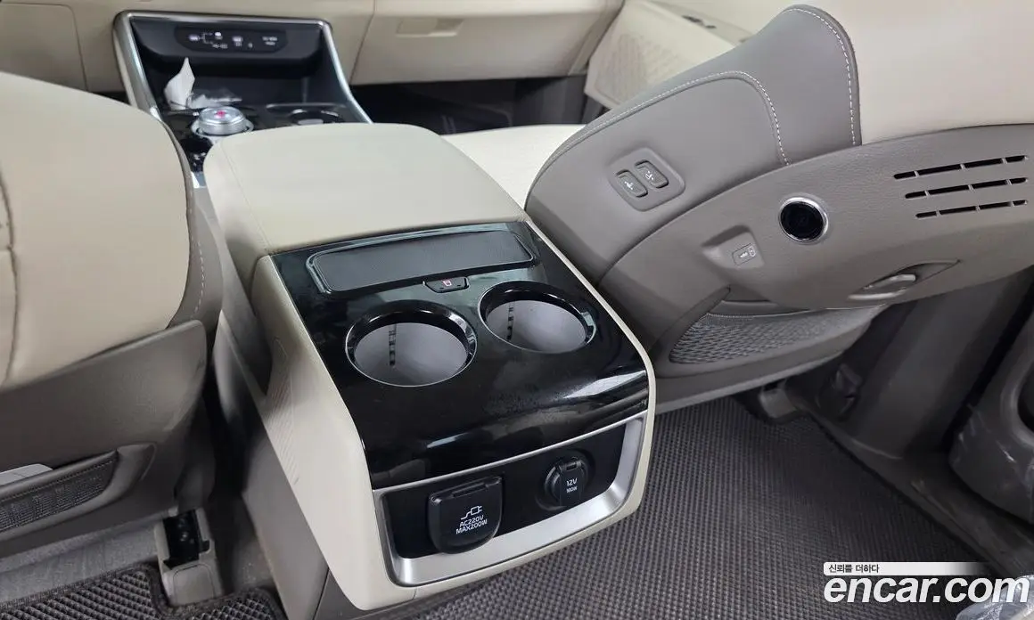 Kia Carnival 2024 2.2 автомат (гидро), фото 32
