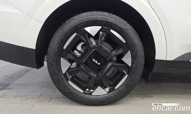 Kia Carnival 2025 1.6 автомат (гидро), миниатюра 5