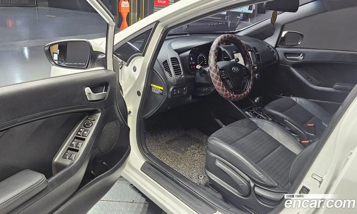 Kia K3 2018 1.6 автомат (гидро), фото 12