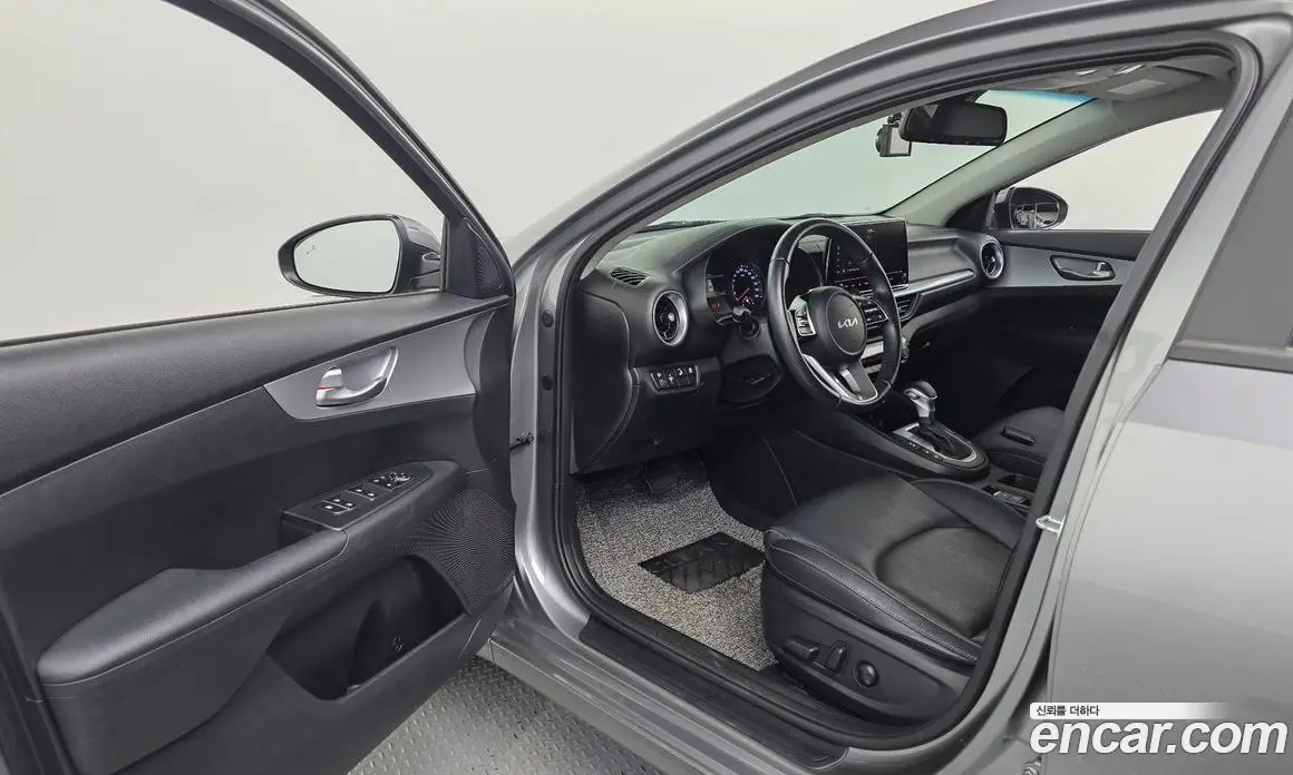 Kia K3 2021 1.6 автомат (гидро), фото 13