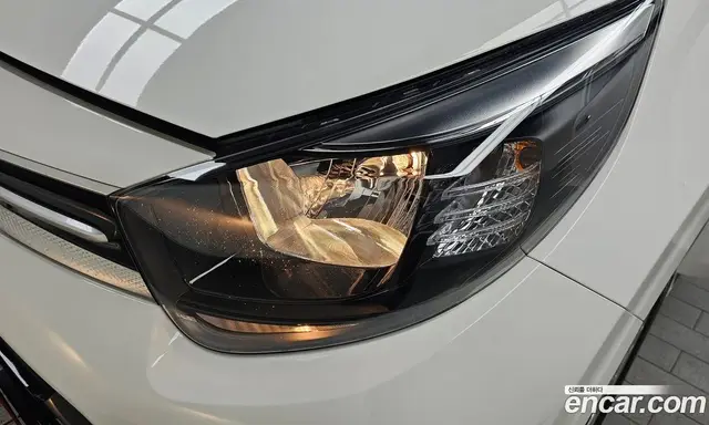 Kia Morning 2022 1.0 автомат (гидро), миниатюра 7
