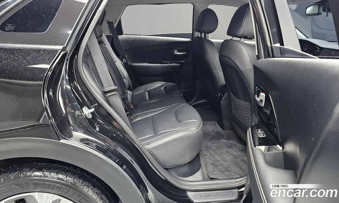 Kia Niro 2021 0.2 автомат (гидро), фото 12
