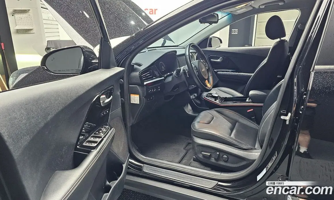 Kia Niro 2021 0.2 автомат (гидро), фото 10