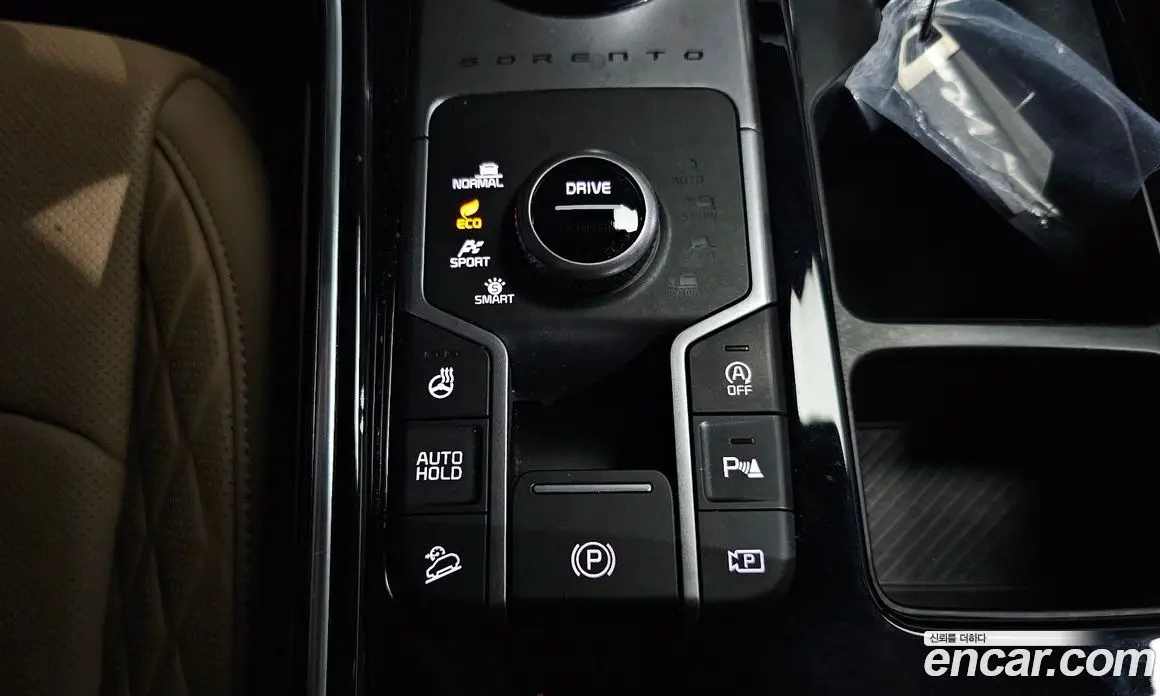 Kia Sorento 2023 2.5 автомат (гидро), фото 31