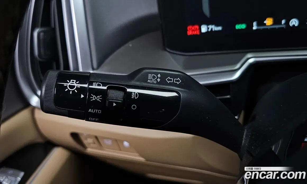 Kia Sorento 2023 2.5 автомат (гидро), фото 32