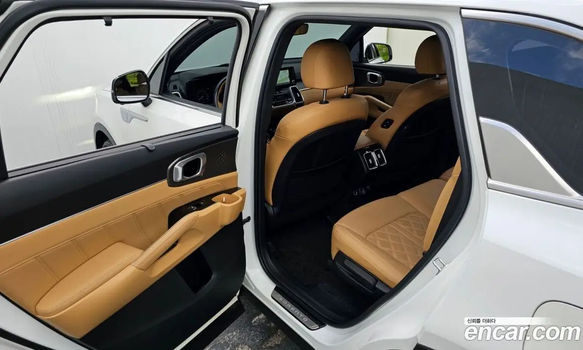 Kia Sorento 2023 2.5 автомат (гидро), фото 23