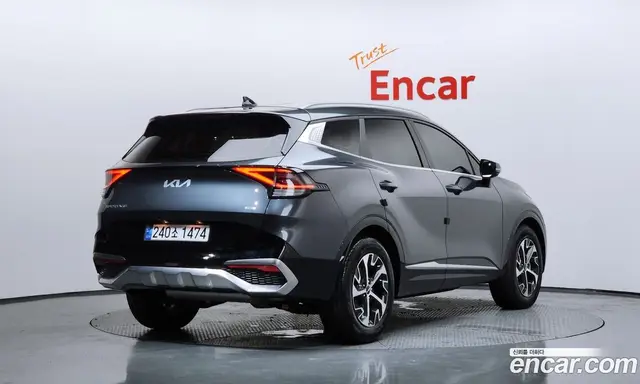 Kia Sportage 2023 1.6 автомат (гидро), миниатюра 1