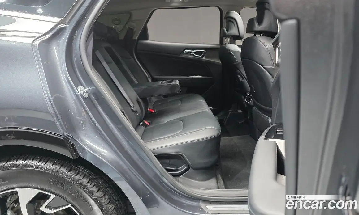 Kia Sportage 2023 1.6 автомат (гидро), фото 11