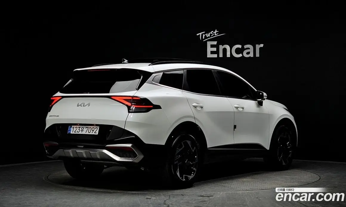 Kia Sportage 2024 1.6 автомат (гидро), фото 2