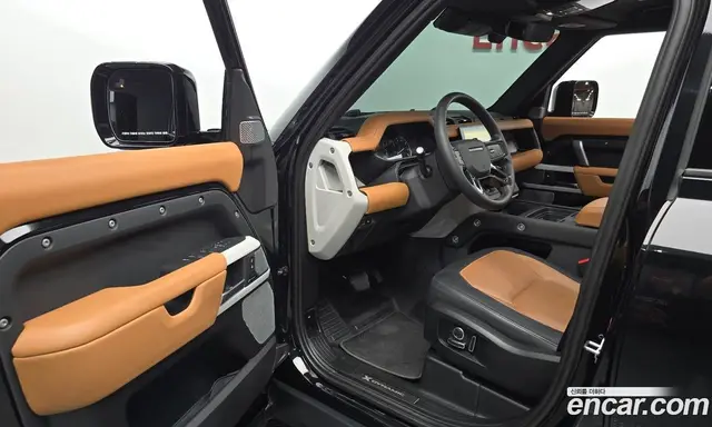 Land Rover Defender 2023 3.0 автомат (гидро), миниатюра 12