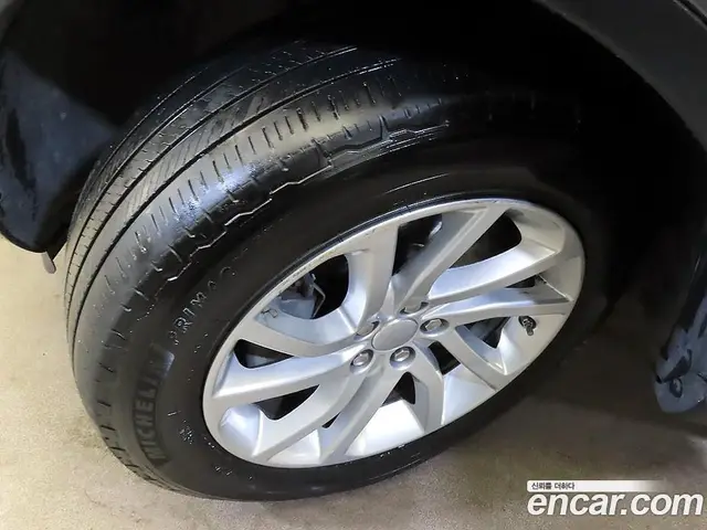 Land Rover Discovery Sport 2017 2.0 автомат (гидро), миниатюра 10