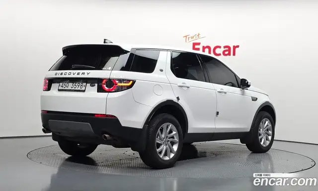 Land Rover Discovery Sport 2017 2.0 автомат (гидро), миниатюра 2