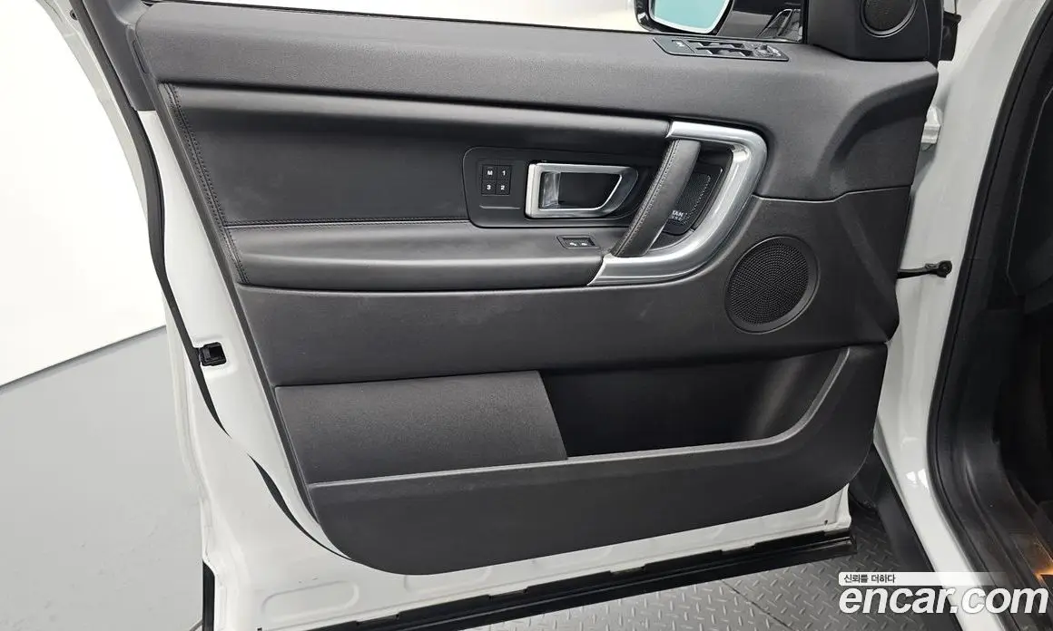 Land Rover Discovery Sport 2019 2.0 автомат (гидро), фото 14