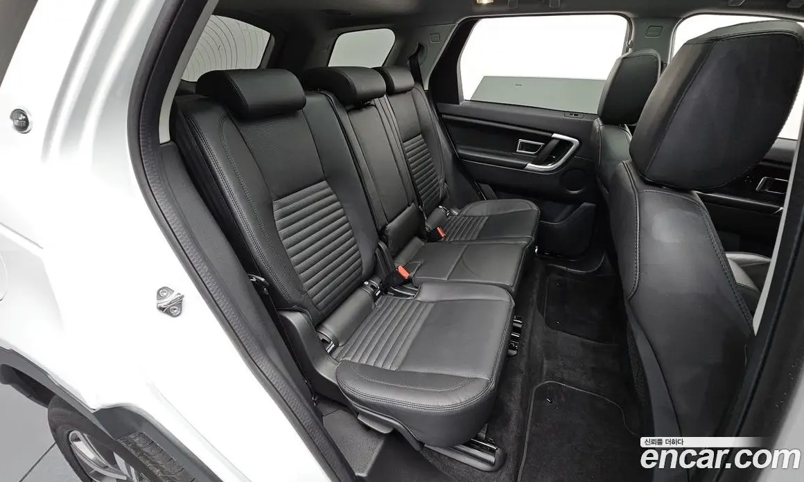 Land Rover Discovery Sport 2019 2.0 автомат (гидро), фото 17