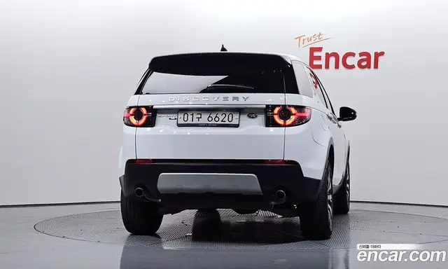 Land Rover Discovery Sport 2019 2.0 автомат (гидро), миниатюра 4