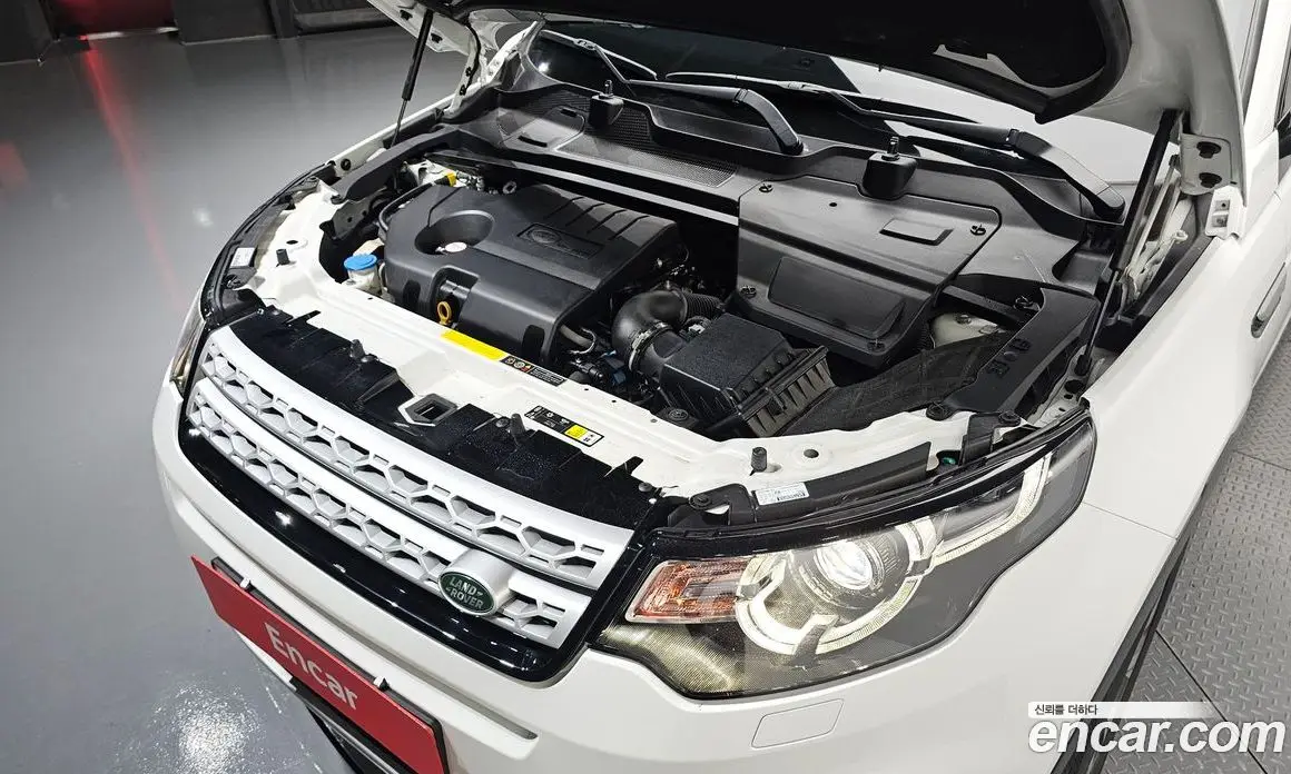 Land Rover Discovery Sport 2019 2.0 автомат (гидро), фото 6