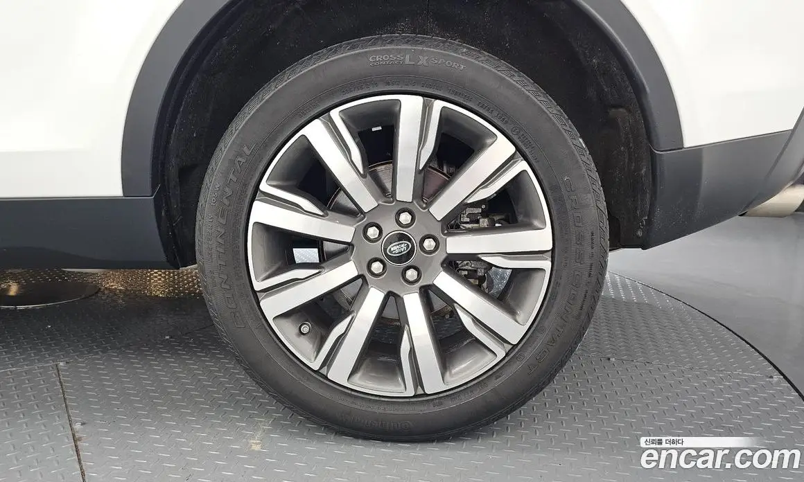 Land Rover Discovery Sport 2019 2.0 автомат (гидро), фото 7