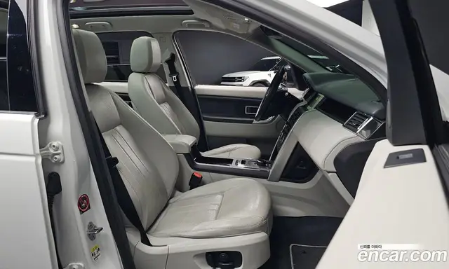 Land Rover Discovery Sport 2019 2.0 автомат (гидро), миниатюра 11