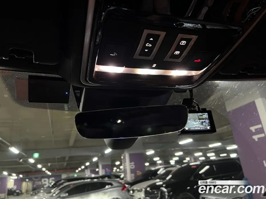 Land Rover Range Rover 2019 4.4 автомат (гидро), фото 15
