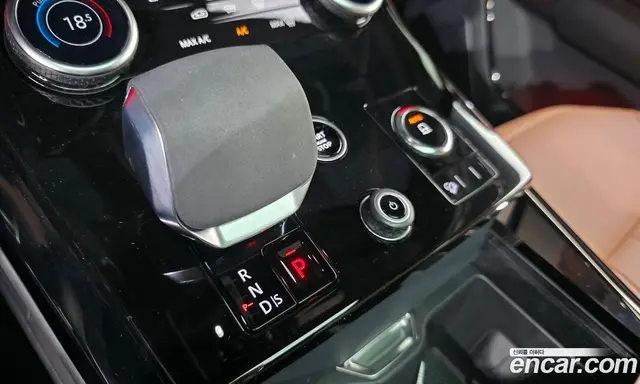 Land Rover Range Rover Sport 2023 3.0 автомат (гидро), миниатюра 9