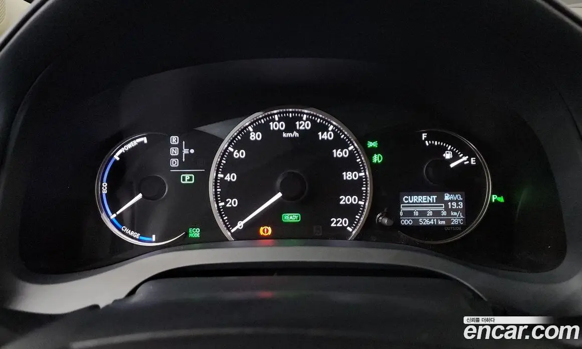 Lexus CT200h 2018 1.8 автомат (гидро), фото 11
